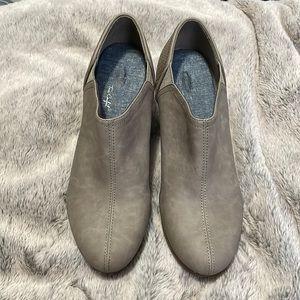 Dr. Scholl’s wedge booties